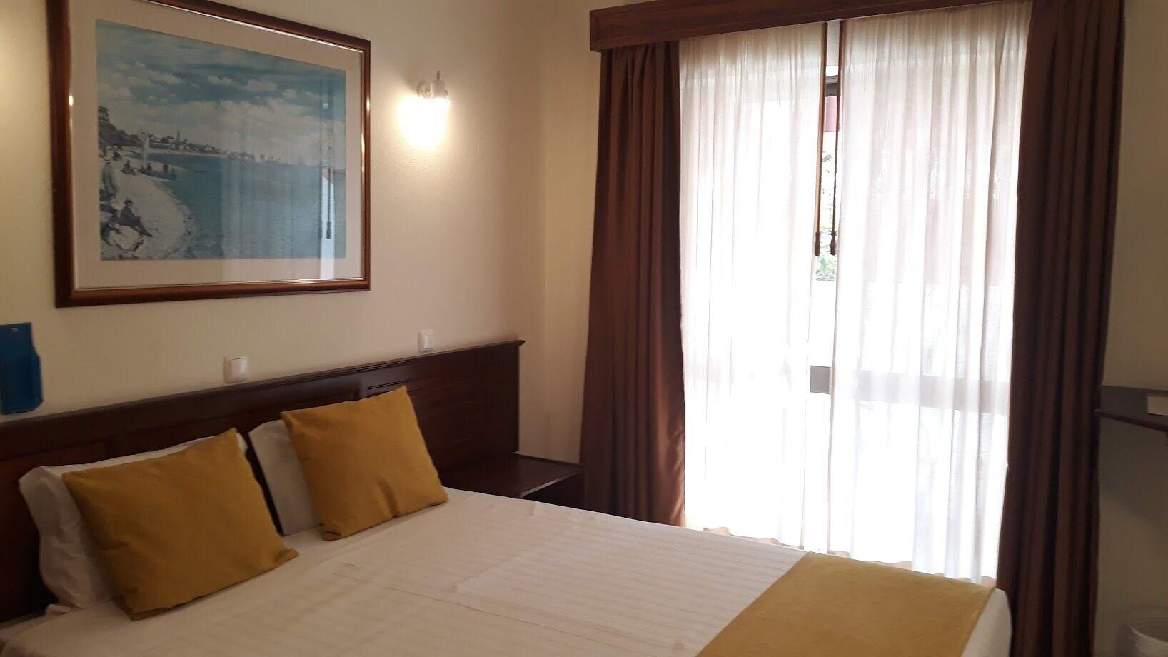 Boutique Hotel Marina S. Roque Lagos Esterno foto