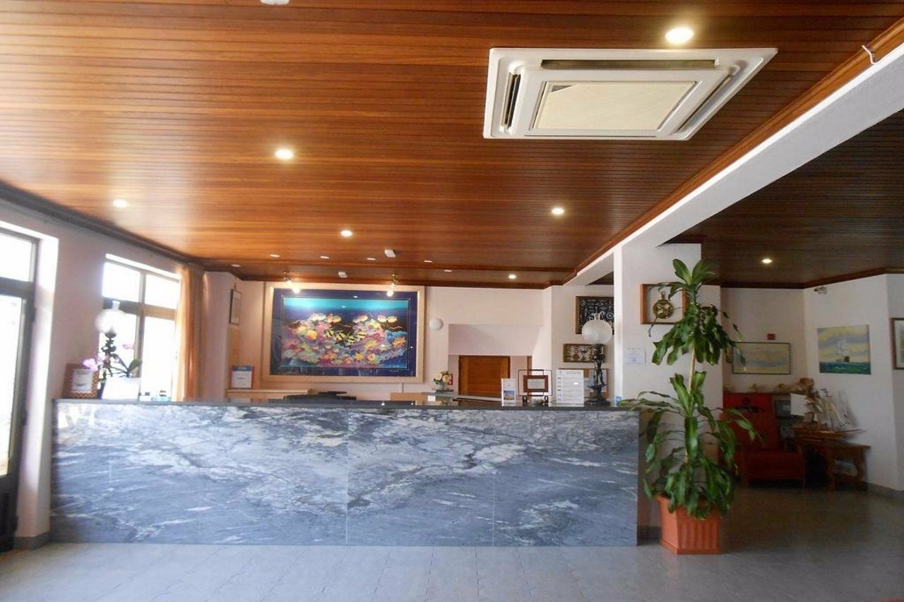 Boutique Hotel Marina S. Roque Lagos Esterno foto